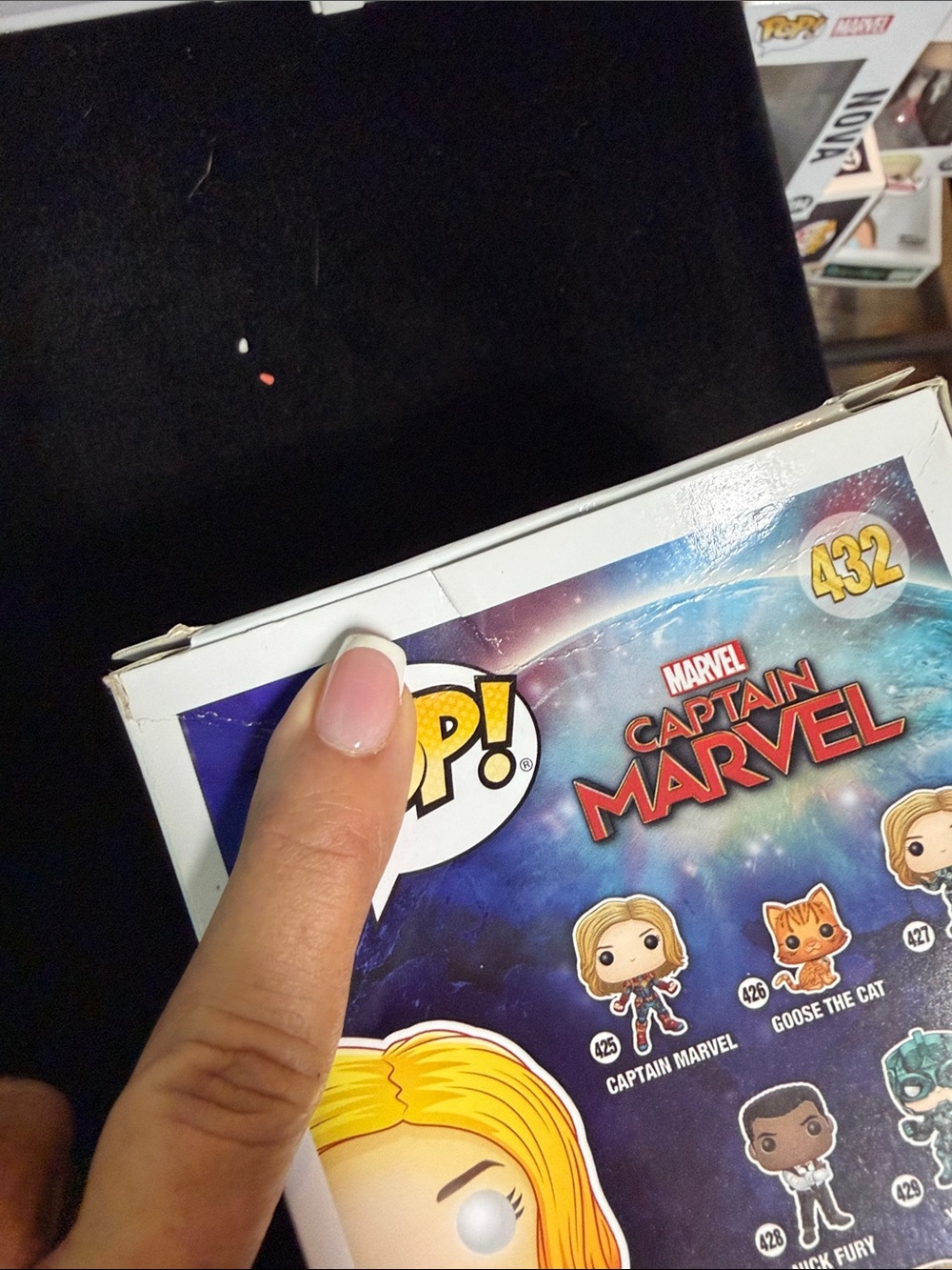 Captain Marvel 432 - Picture 3 of 7